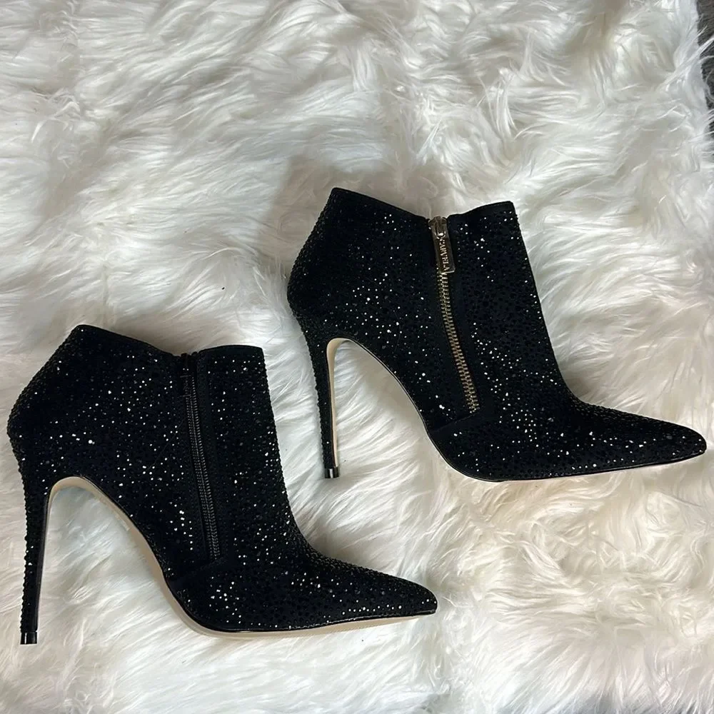 BNIB heeled booties